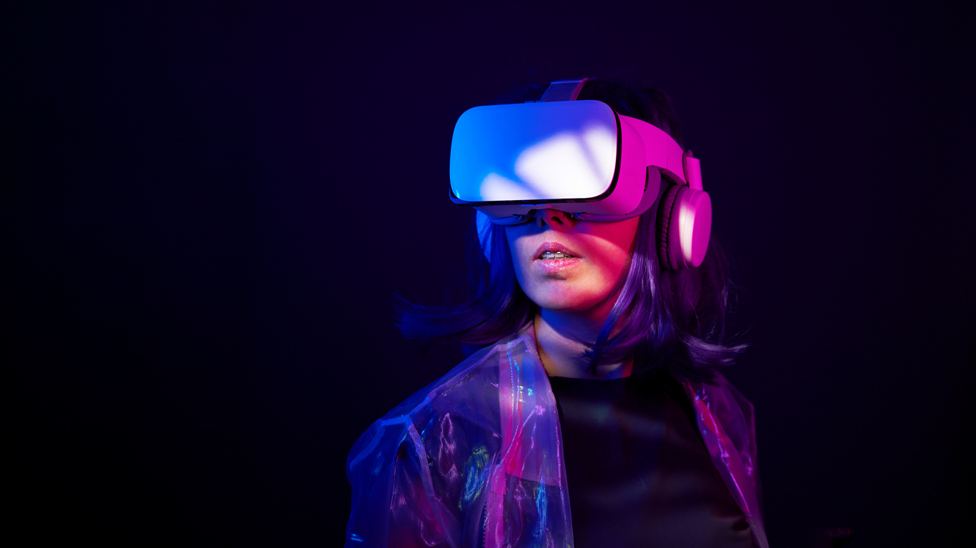 for-teens-virtual-reality-worlds-aren-t-all-fun-and-games